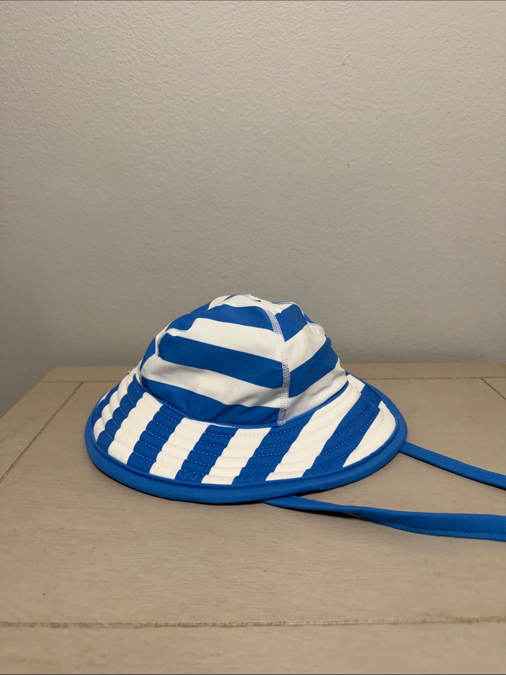Hanna Andersson XXS Blue White Striped Swim Sun Hat Bucket Chin Strap Beach